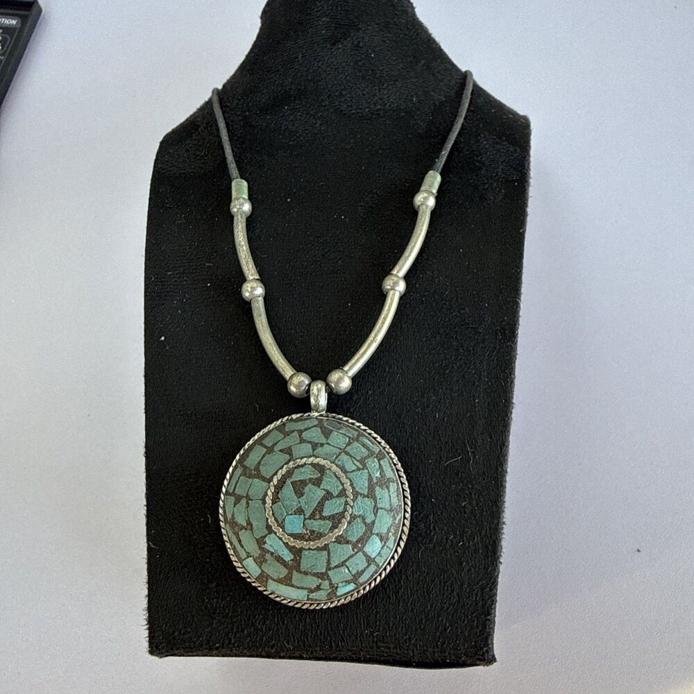 ?Faux Turquoise Inlay Silver Tone Beaded Choker Necklace  14.75-16.75"